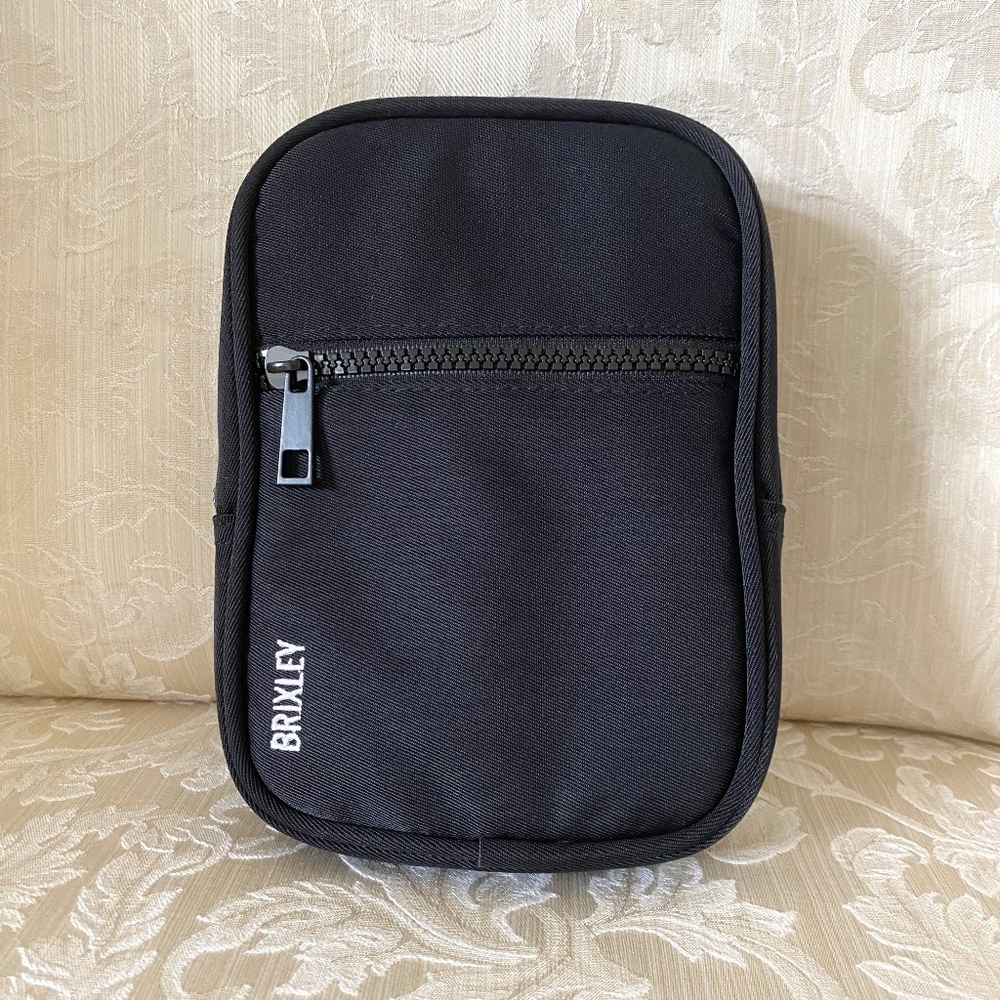 Brixley crossbody sling